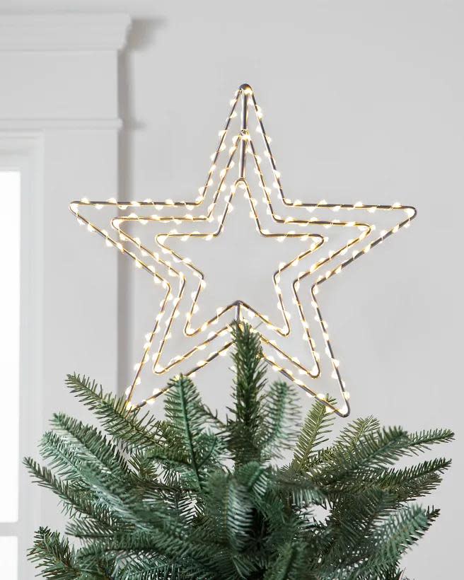 <p><a href="https://go.redirectingat.com?id=74968X1596630&url=https%3A%2F%2Fwww.balsamhill.com%2Fp%2Flit-swivel-star-christmas-tree-topper%3Fsku%3D4003827&sref=https%3A%2F%2Fwww.housebeautiful.com%2Fentertaining%2Fholidays-celebrations%2Fg45735039%2Fchristmas-tree-topper-ideas%2F" rel="nofollow noopener" target="_blank" data-ylk="slk:Shop Now;elm:context_link;itc:0;sec:content-canvas" class="link rapid-noclick-resp">Shop Now</a></p><p>Lit Swivel Star Tree Topper</p><p>balsamhill.com</p><p>$49.00</p>