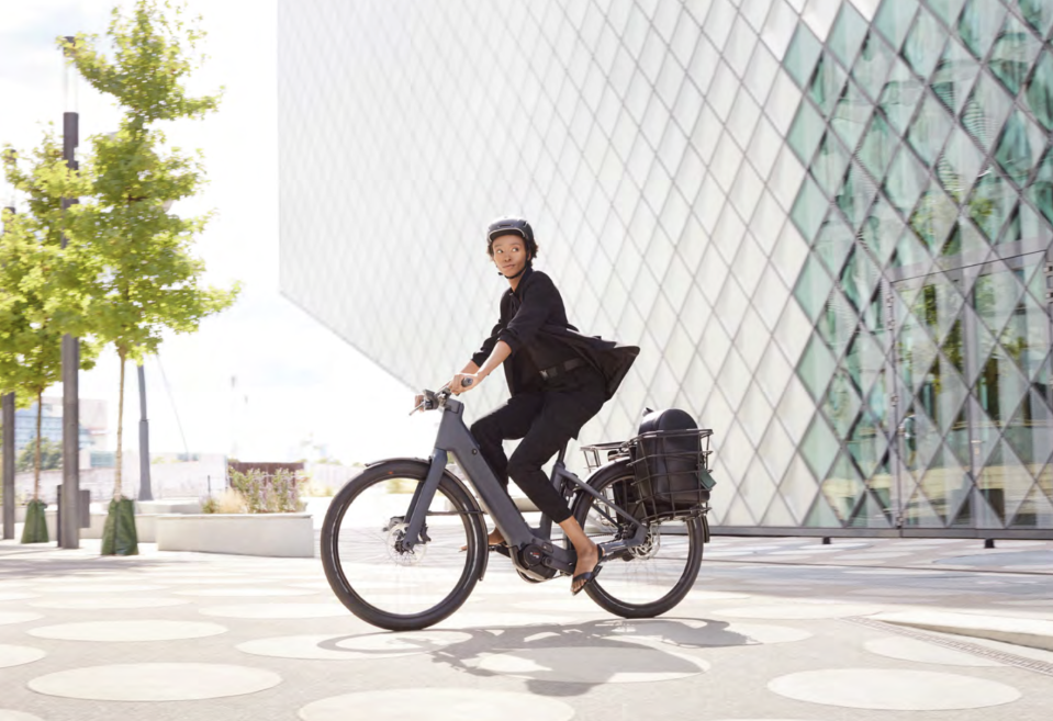 Cyclist riding an Canyon Precede:On