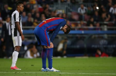 Football Soccer - FC Barcelona v Juventus - UEFA Champions League Quarter Final Second Leg - The Nou Camp, Barcelona, Spain - 19/4/17 Barcelona's Gerard Pique looks dejected Reuters / Sergio Perez Livepic