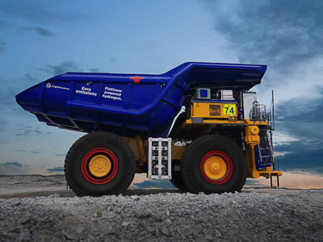 Anglo American’s zero-emission haul truck stands three stories tall. (Anglo American Photo)