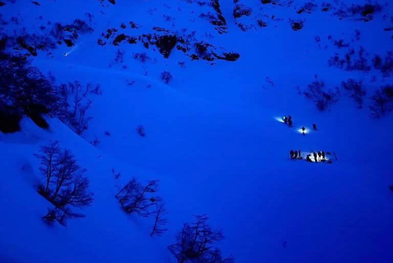 Encuentran vivo al tercer accidentado en la avalancha en el cerro López