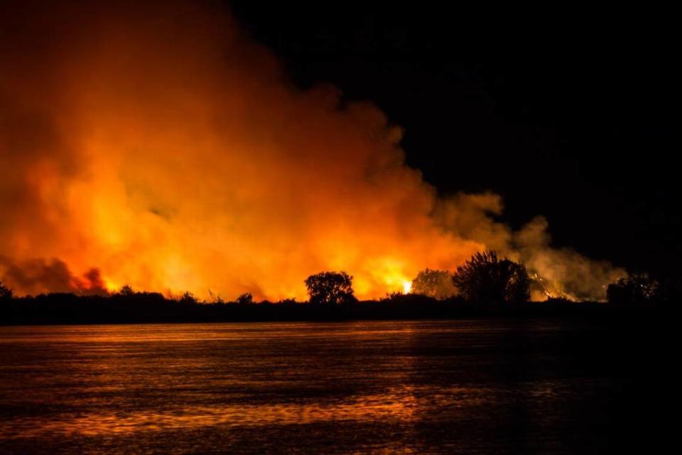 A wildfire burned across 70 acres of of Bateman Island in Richland in 2017.