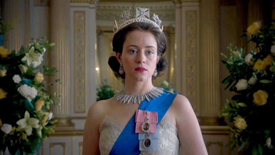 the-crown-season-1-claire-foy