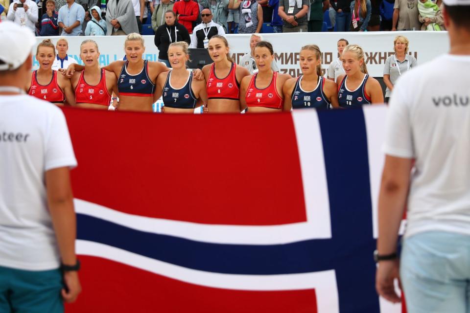 Beim Beachhandball sind auch in Norwegen knappe Outfits Vorschrift. (Bild: 2018 Epsilon/Getty Images)