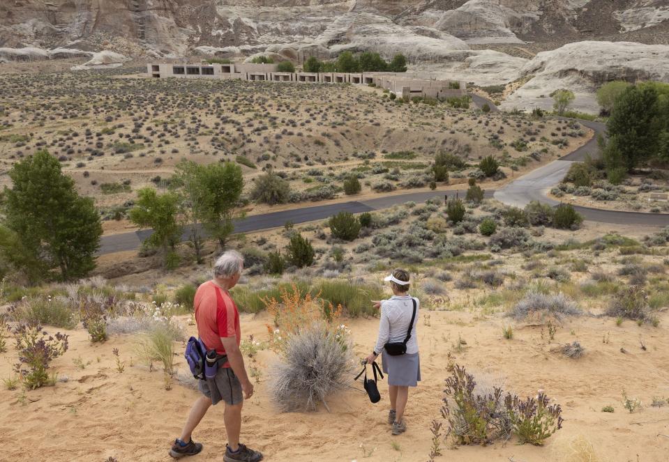 Bill and Vicki Bennion return to Amangiri after a group hike to Broken Arrow cave in Canyon Point, Utah, on Wednesday, May 17, 2023. | Laura Seitz, Deseret News