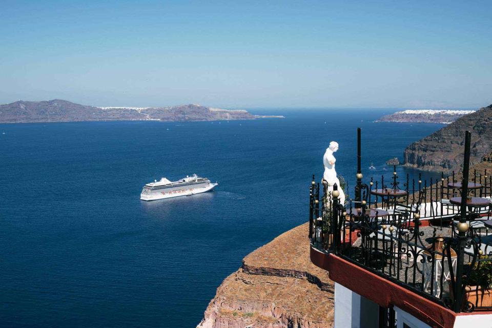 <p>Federico Ciamei</p> Riviera in the caldera of Santorini, Greece.