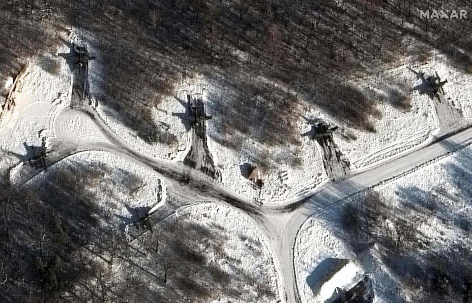 A satellite image provided by Maxar Technologies shows Sukhoi Su-25 ground attack aircraft at Luninets airfield, in Belarus, less than 30 miles from the country's southern border with Ukraine, on February 4, 2022. / Credit: Satellite image ©2022 Maxar Technologies