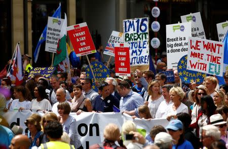 EU supporters, calling on the government to give Britons a vote on the final Brexit deal, participate in the 'People's Vote' march in central London, Britain June 23, 2018. REUTERS/Henry Nicholls