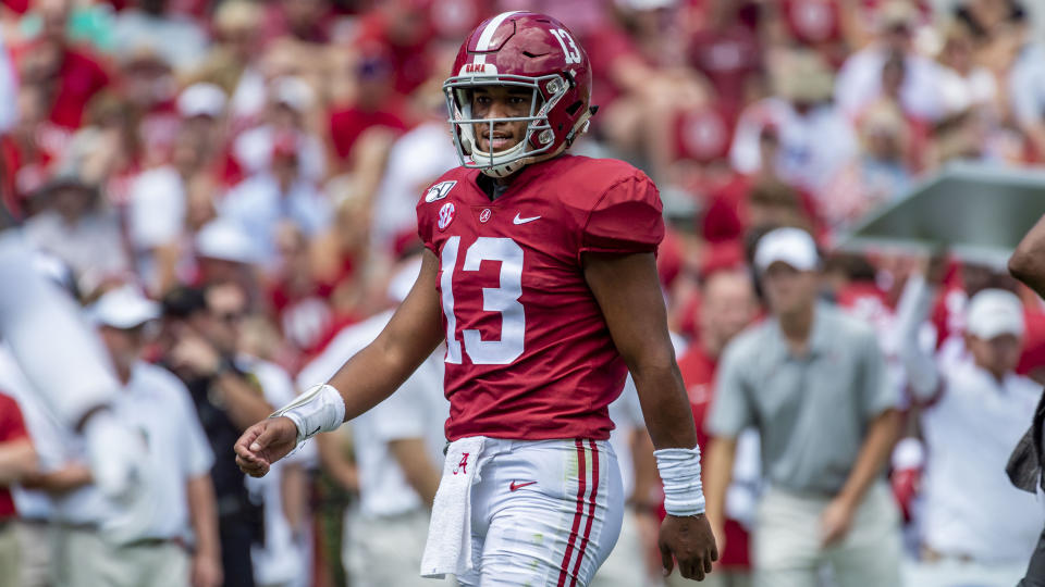 Alabama quarterback Tua Tagovailoa (13) did a virtual pro day workout. (AP Photo/Vasha Hunt)