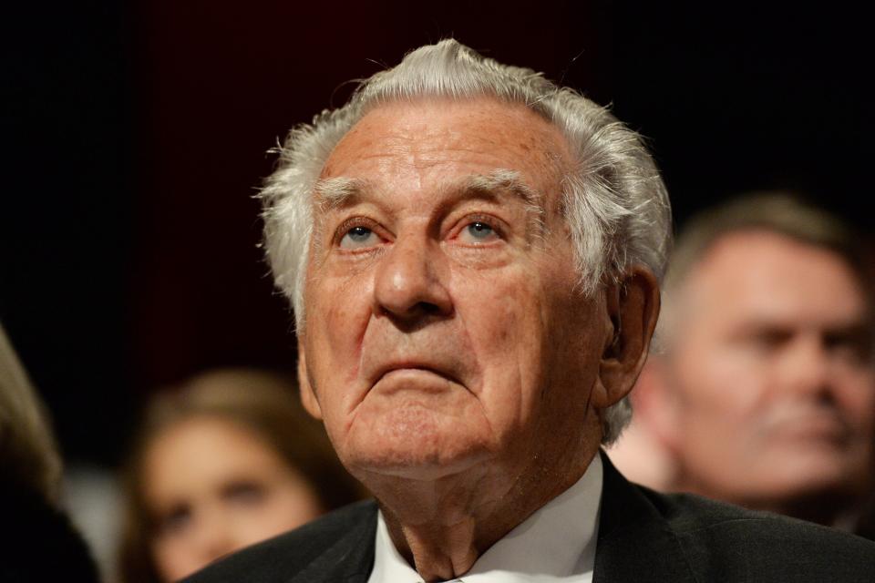 Former prime minister Bob Hawke waits for Bill Shorten to speak at the Labor campaign launch. Image: Getty