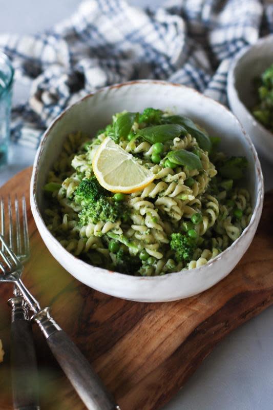 <p>Pick Up Limes</p><p>This is a creamy and delicious green pasta that doesn't take much effort to whip together.</p><p><strong>Get the recipe: <a href="https://www.pickuplimes.com/recipe/creamy-green-leek-pea-pasta-52" rel="nofollow noopener" target="_blank" data-ylk="slk:Creamy Green Leek Pea Pasta;elm:context_link;itc:0;sec:content-canvas" class="link rapid-noclick-resp"><em>Creamy Green Leek Pea Pasta</em></a></strong></p>
