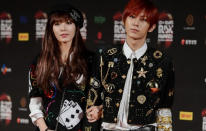 Troublemaker duo Hyun-a and Hyun-seung were pirate-y at MAMA