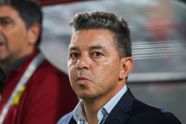 Al-Ittihad, dirigido por Marcelo Gallardo, encadenó su tercera derrota en los últimos cuatro partidos: perdió 3-1 contra el penúltimo de la liga saudí