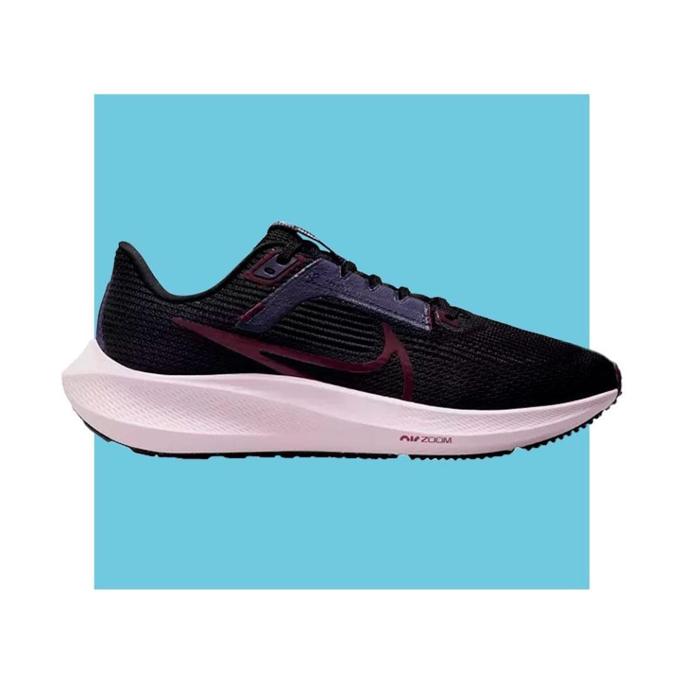 <p><a href="https://go.redirectingat.com?id=74968X1596630&url=https%3A%2F%2Fwww.dickssportinggoods.com%2Fp%2Fnike-womens-pegasus-40-running-shoes-23nikwpgss40whtrdrnn%2F23nikwpgss40whtrdrnn&sref=https%3A%2F%2Fwww.womenshealthmag.com%2Ffitness%2Fa60457293%2Fsneaker-awards-2024%2F" rel="nofollow noopener" target="_blank" data-ylk="slk:Shop Now;elm:context_link;itc:0;sec:content-canvas" class="link ">Shop Now</a></p><p>Pegasus 40</p><p>dickssportinggoods.com</p><p>$129.99</p>