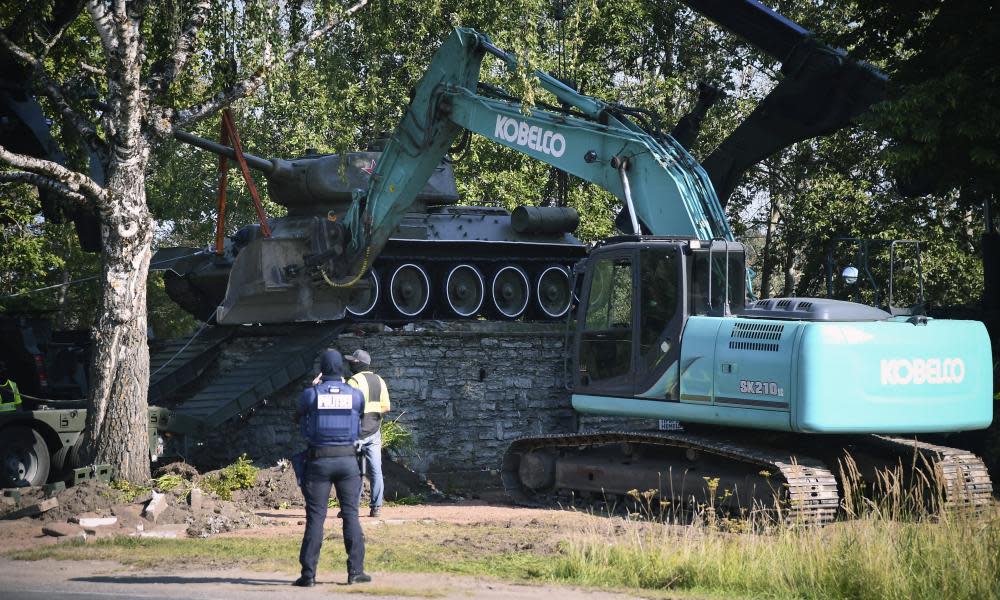 <span>Photograph: Sergei Stepanov/AP</span>