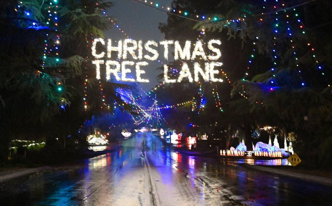 North Van Ness Boulevard is empty just before the 6 p.m. start for the 100th year of Christmas Tree Lane Thursday, Dec. 1, 2022 in Fresno. The spectacle is open nightly through Dec. 25.