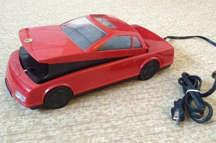 VHS rewinder shaped as a car