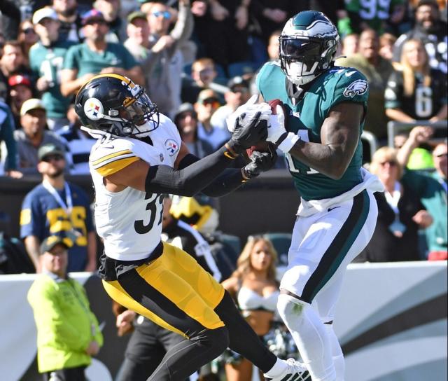 Eagles' PFF grades: Best and worst performers from 35-13 win over Steelers  in Week 8