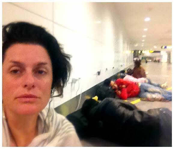 Natalie Lowrey di klia2 di mana dia ditahan dan dilarang memasuki negara oleh pegawai imigresen dan polis. – Gambar Facebook, 1 September, 2014.