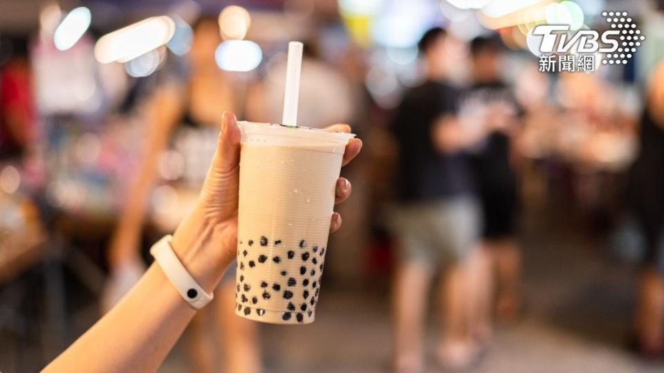 珍珠奶茶被譽為台灣「國民飲料」。（示意圖／shutterstock達志影像）