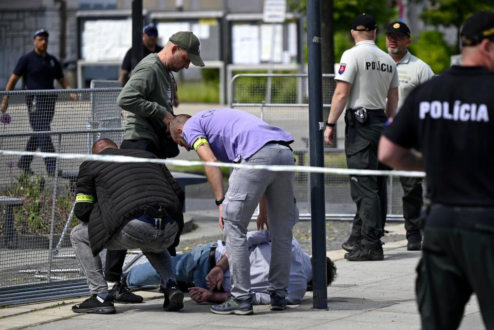 Police arrest a man after Slovak prime minister Robert Fico was shot and injured (Tlačová agentúra SR)