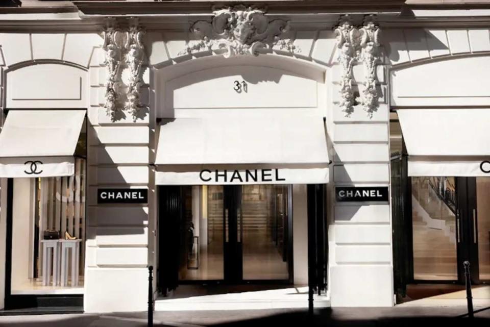 Coco Chanel一開始其實是經營女仕帽子專賣店 圖片來源：CHANEL