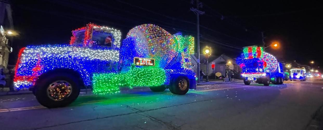 Scenes from Woodland Park's holiday parade.