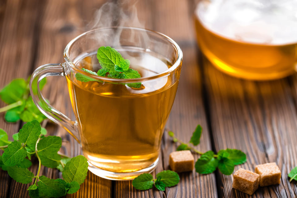加料綠茶推薦：綠茶＋薄荷－舒壓、緩解感冒（示意圖/Getty Image）