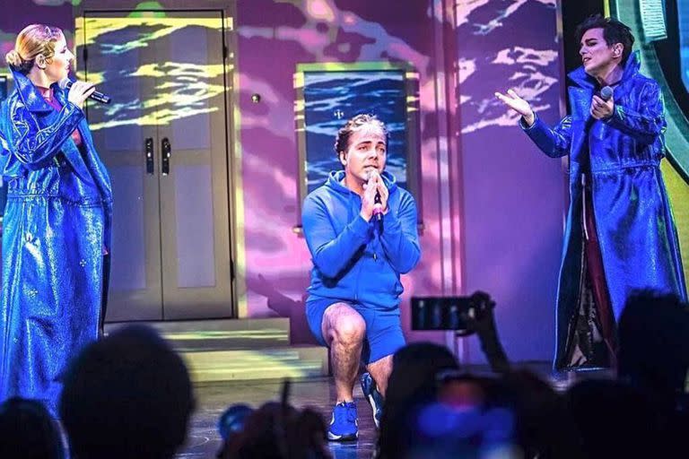 Cristian Castro se quitó la ropa en pleno show de Miranda! y causó furor en las redes