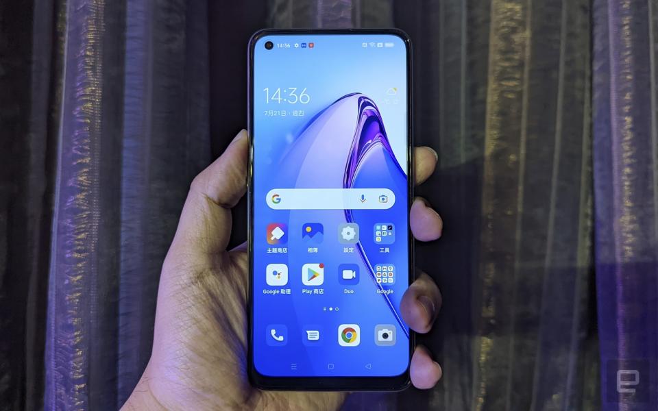 <p>Oppo Reno8</p>
