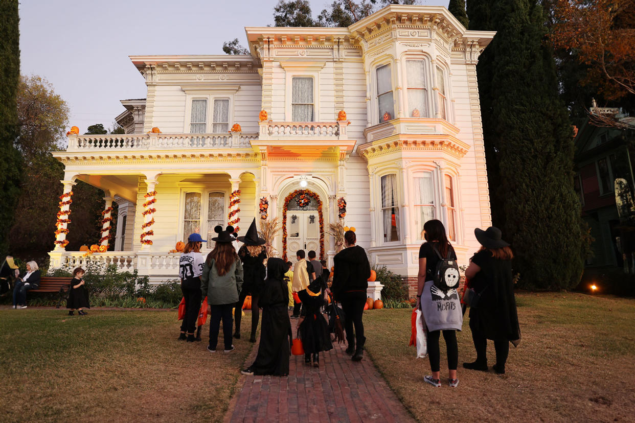 Trick or Treating California Amy Sussman/Getty Images