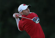 PACIFIC PALISADES, CA - FEBRUARY 16: Sergio Garcia of Spain hits a tee shot on the 17th hole during the first round of the Northern Trust Open at the Riviera Country Club on February 16, 2012 in Pacific Palisades, California. (Photo by Jeff Gross/Getty Images)