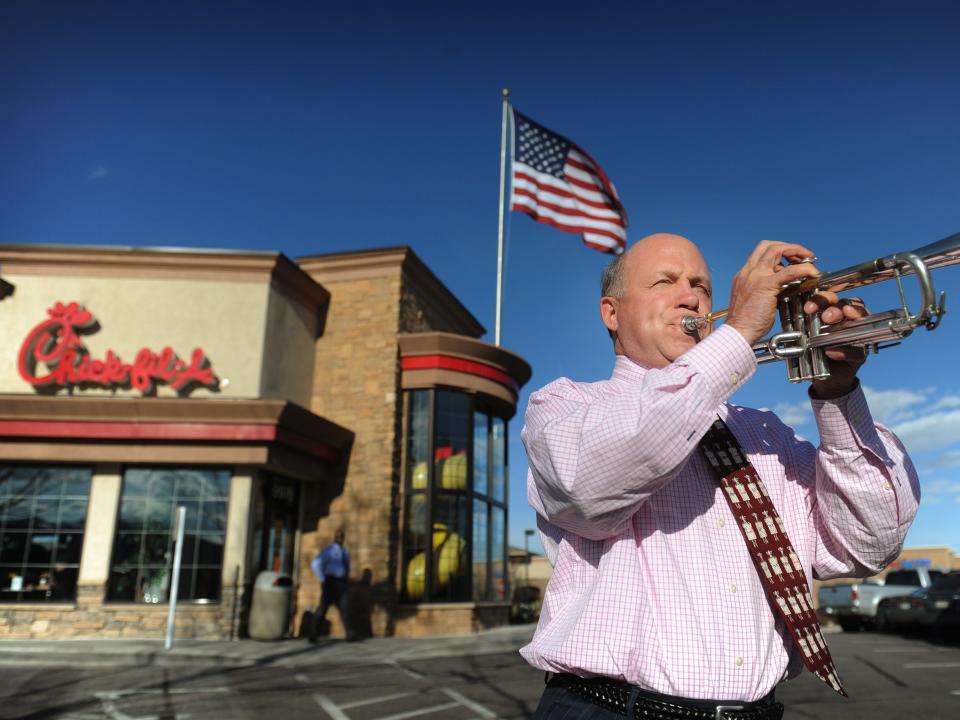 dan cathy chick fil a