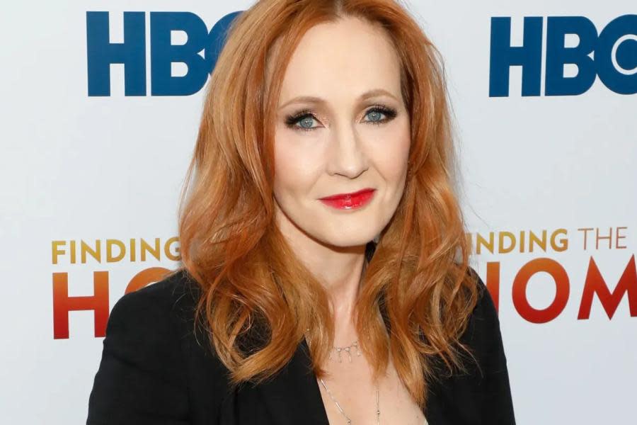 Ganancias de la compañía productora de J.K. Rowling se desploman en un 74%