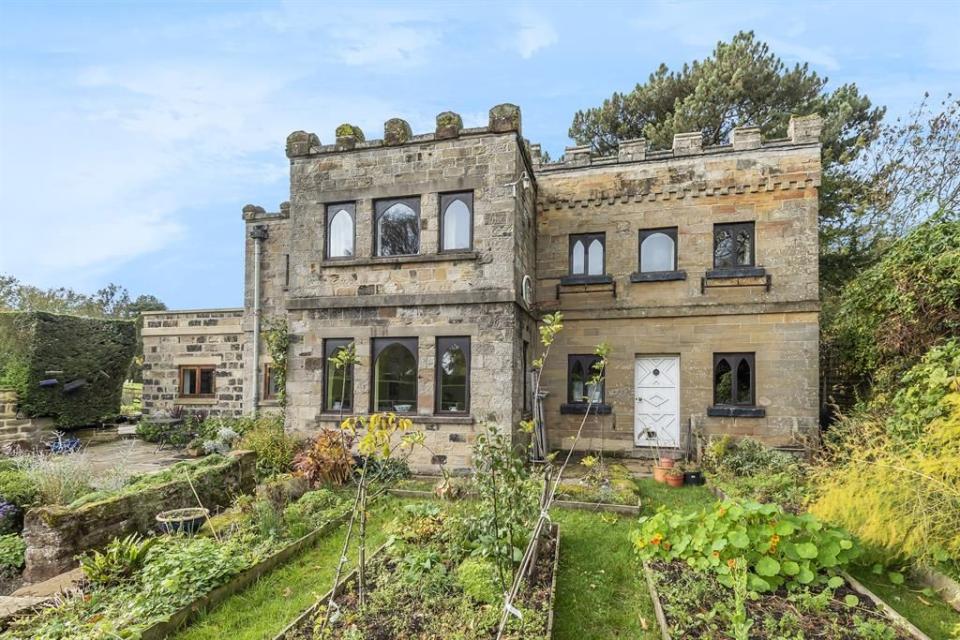 <p>With a castle-like facade, this beautiful home looks like it belongs in a picture book. A rare opportunity for someone to purchase the period home, it has three reception rooms, a modern kitchen, pretty period features, and a garden so lovely <a href="https://www.housebeautiful.com/uk/garden/g32386205/monty-don-garden/" rel="nofollow noopener" target="_blank" data-ylk="slk:Monty Don;elm:context_link;itc:0;sec:content-canvas" class="link ">Monty Don</a> would be proud. </p><p><a href="https://www.zoopla.co.uk/for-sale/details/56837125/" rel="nofollow noopener" target="_blank" data-ylk="slk:This property is currently on the market for £650,000 with Hunters via Zoopla.;elm:context_link;itc:0;sec:content-canvas" class="link ">This property is currently on the market for £650,000 with Hunters via Zoopla.</a></p>