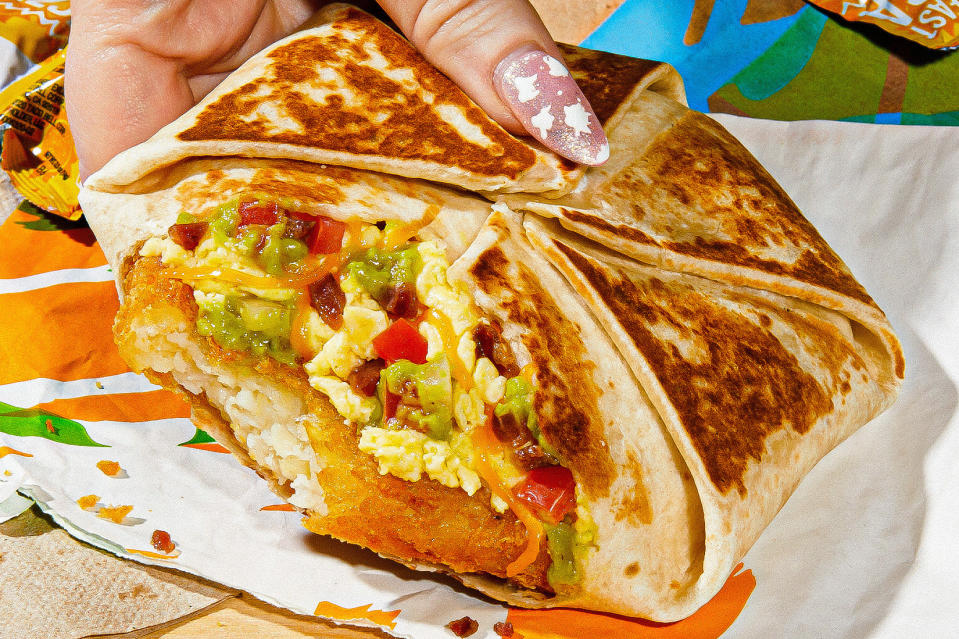 Taco Bell: California Breakfast Crunchwrap