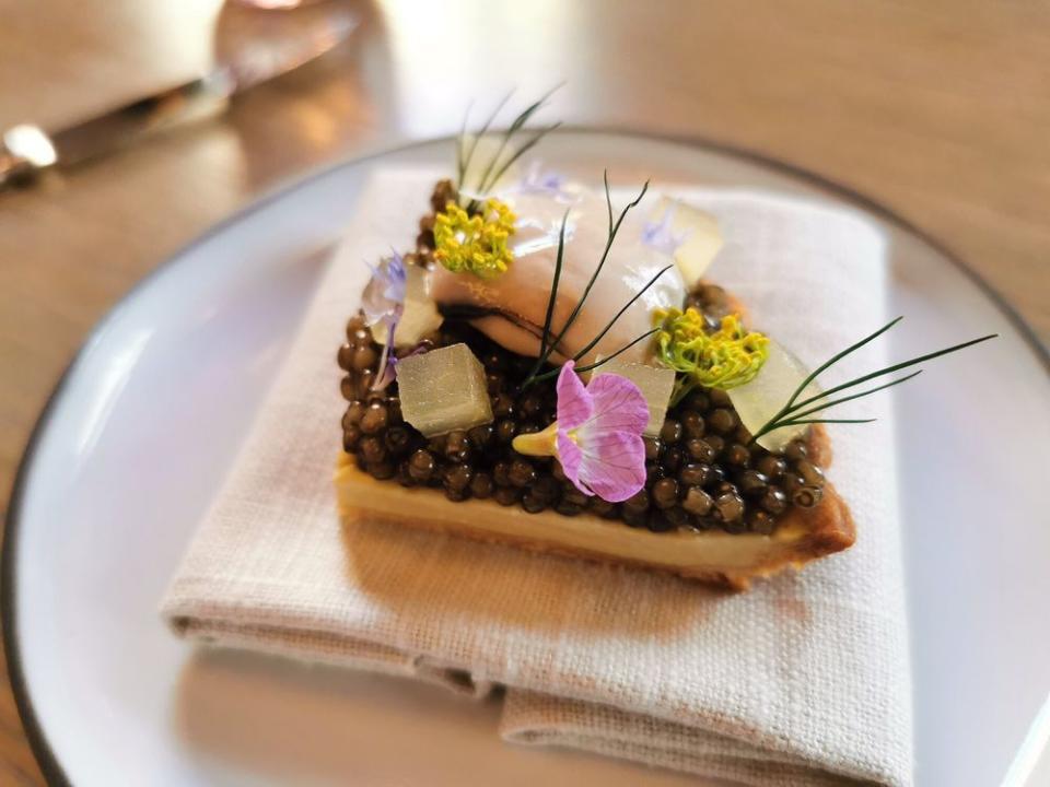 The Oyster Pie, Bellemore; Chicago: $59