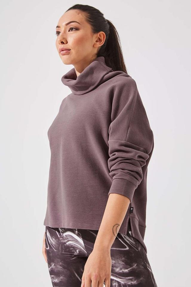 lululemon sweatshirt review: Mudra SS Sweatshit