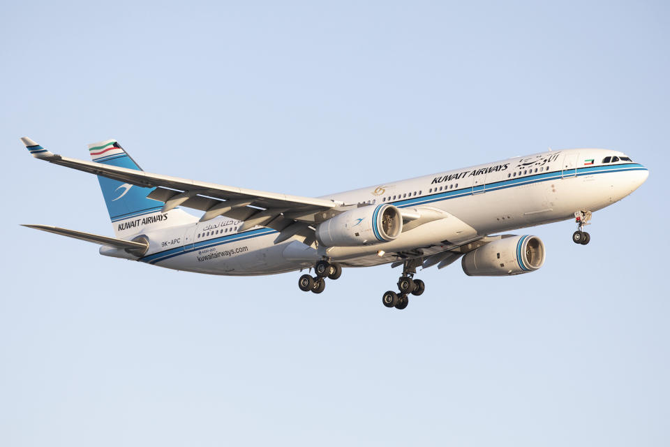 Männliche Bewerber wurden bei einer Recruiting-Veranstaltung für Kuwait Airways in Spanien abgewiesen – Bewerberinnen hingegen auf Narben und Muttermale überprüft. - Copyright: Robert Smith/MI News/NurPhoto via Getty Images