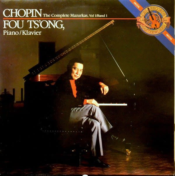 Record sleeve of Fou Ts'ong's interpretations of Chopin's Mazurkas