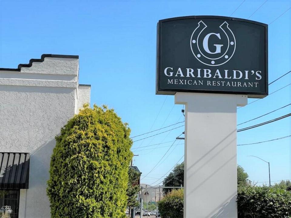 Garibaldi’s has opened in the former Chapala restaurant space in Garden City.
