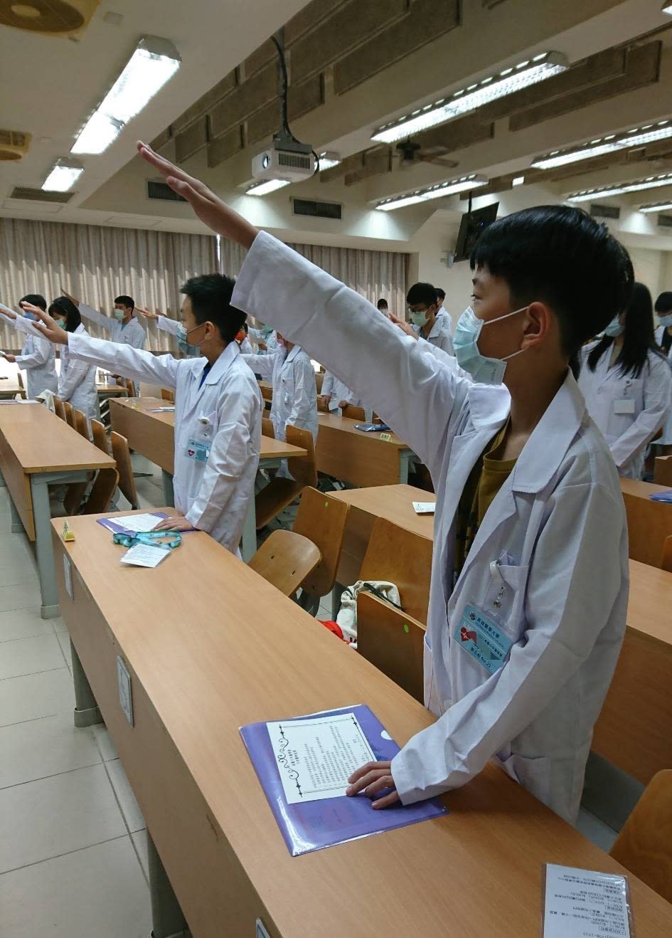 高醫大舉辦少年醫學營 啟發國中生對醫學興趣