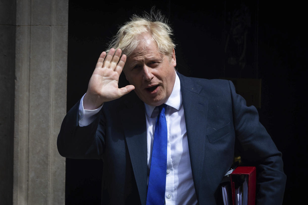 Photo by: KGC-254/STAR MAX/IPx 2022 7/6/22 Prime Minister Boris Johnson leaves Downing Street for Parliament to attend Prime Minister's Questions and a Liaison Committee Session on 6th July 2022 in London, England, UK. Johnson warned Conservative MPs that he intends to stay on as plotters in his party gather to discuss a potential new confidence vote amid waves of ministerial resignations.