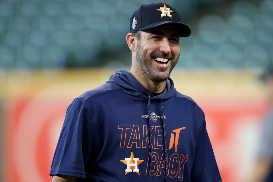 Justin Verlander starts Game 2 for the Astros against Stephen Strasburg. (Photo by Bob Levey/Getty Images)