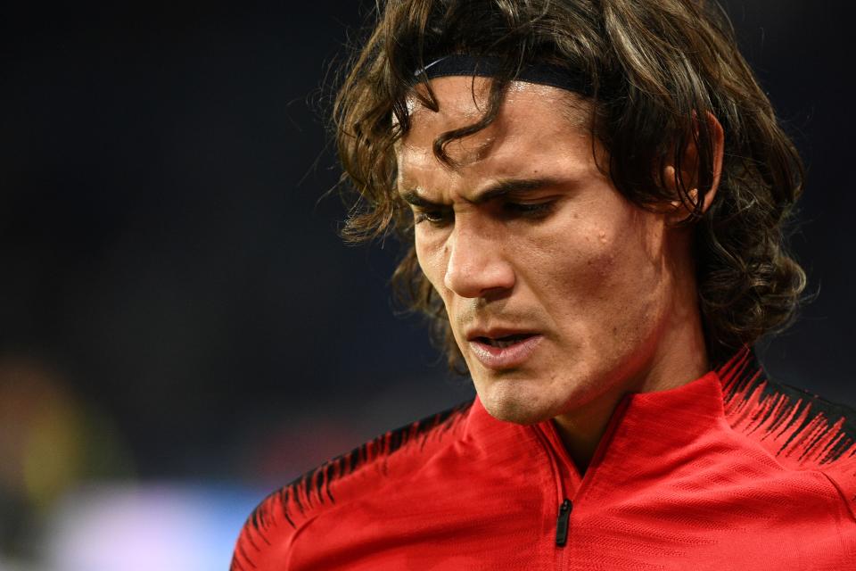 Cavani sur le banc face à Naples.