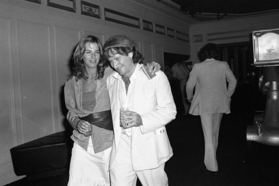 100 Photos of Celebrities Partying in the '70s