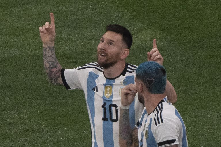 Lionel Messi marcó un golazo en el amanecer del partido y la selección argentina empezó con el pie derecho ante Australia