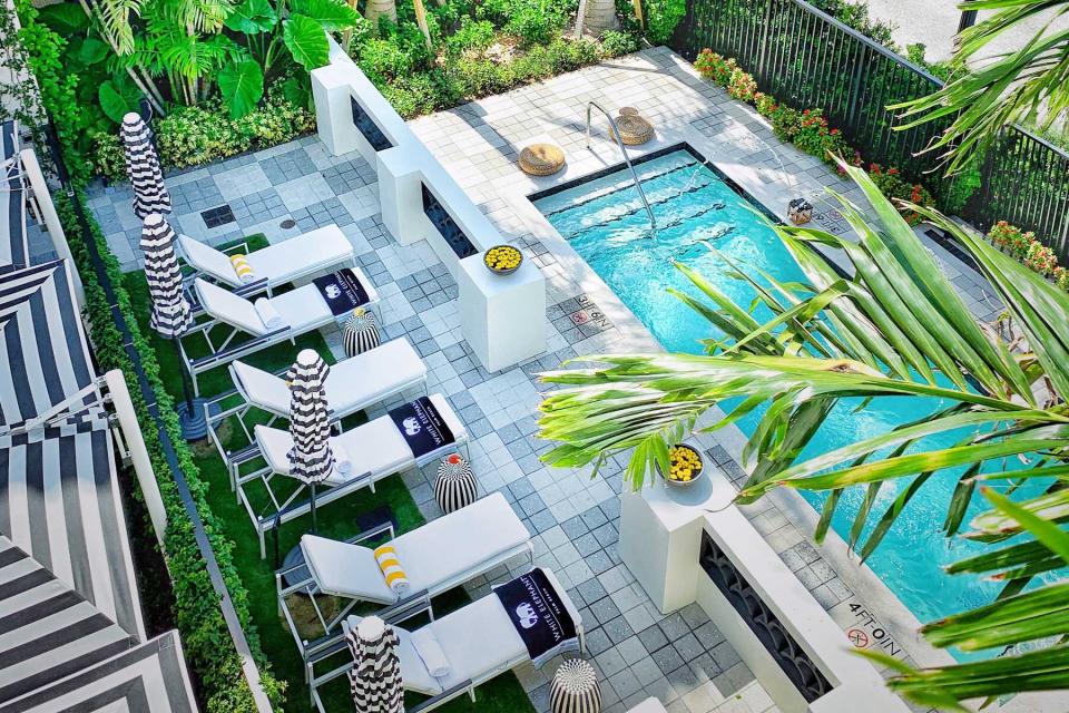 Aerial of courtyard and pool at White Elephant Palm Beach