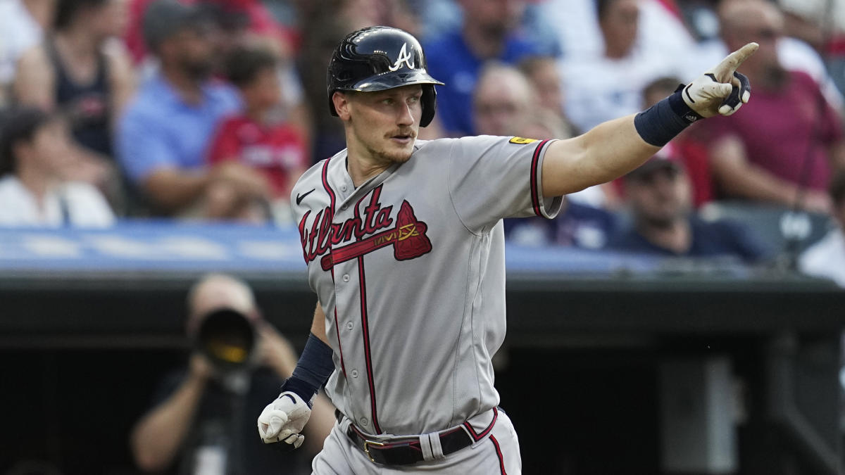 Atlanta Braves En Route to Baseball History with Home Run