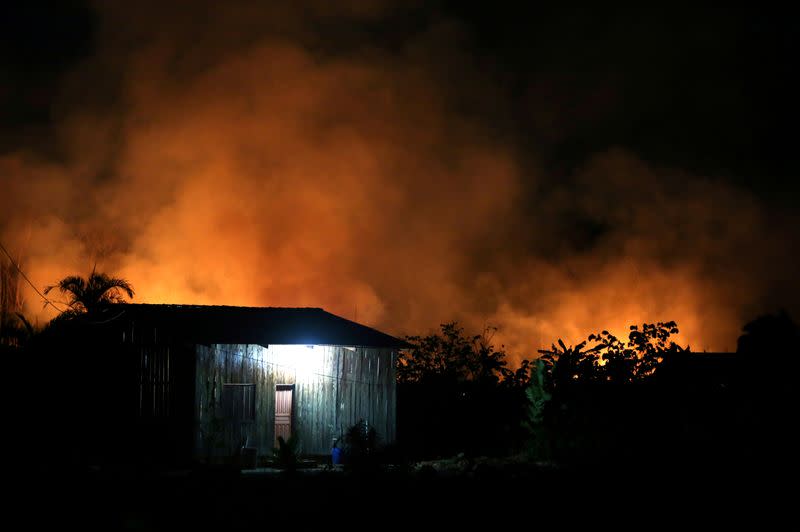 Pictures of the Year: Fires in the Amazon: a barrier to climate change up in smoke